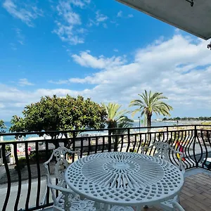 Vacanze Di Isabella Stoia , Giardini-Naxos Włochy